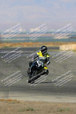 media/Aug-13-2023-CRA (Sun) [[1cfc37a6fb]]/Race 4 400 Superbike/Race/